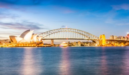 https://www.gowalkabouttravel.com/wp-content/uploads/2022/01/Sydney-Harbour-Australia-Skyline-1-450x263.jpg